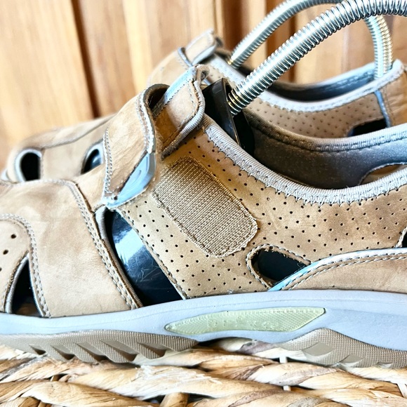 Privo By Clarks Women’s Tan Leather Hiking Sandals Shoes Size 8 - Picture 2 of 14